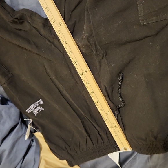 Mr. Buho Cargo Shorts - Picture 8 of 9